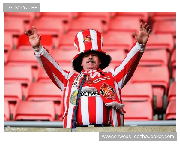 桑德兰光明球场举办社区足球日活动，当地青少年积极参与